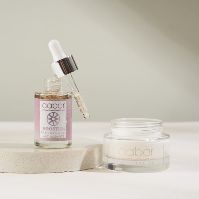 Combo Crema Oro Revitalizante + Booster Antioxidante - Imagen 2
